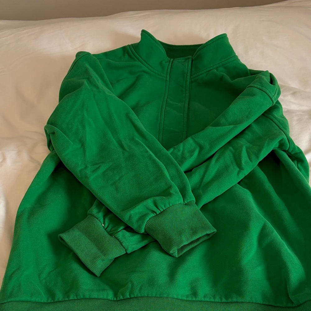 Amazon Essentials Green Sweatshirt - Picture 3 of 5